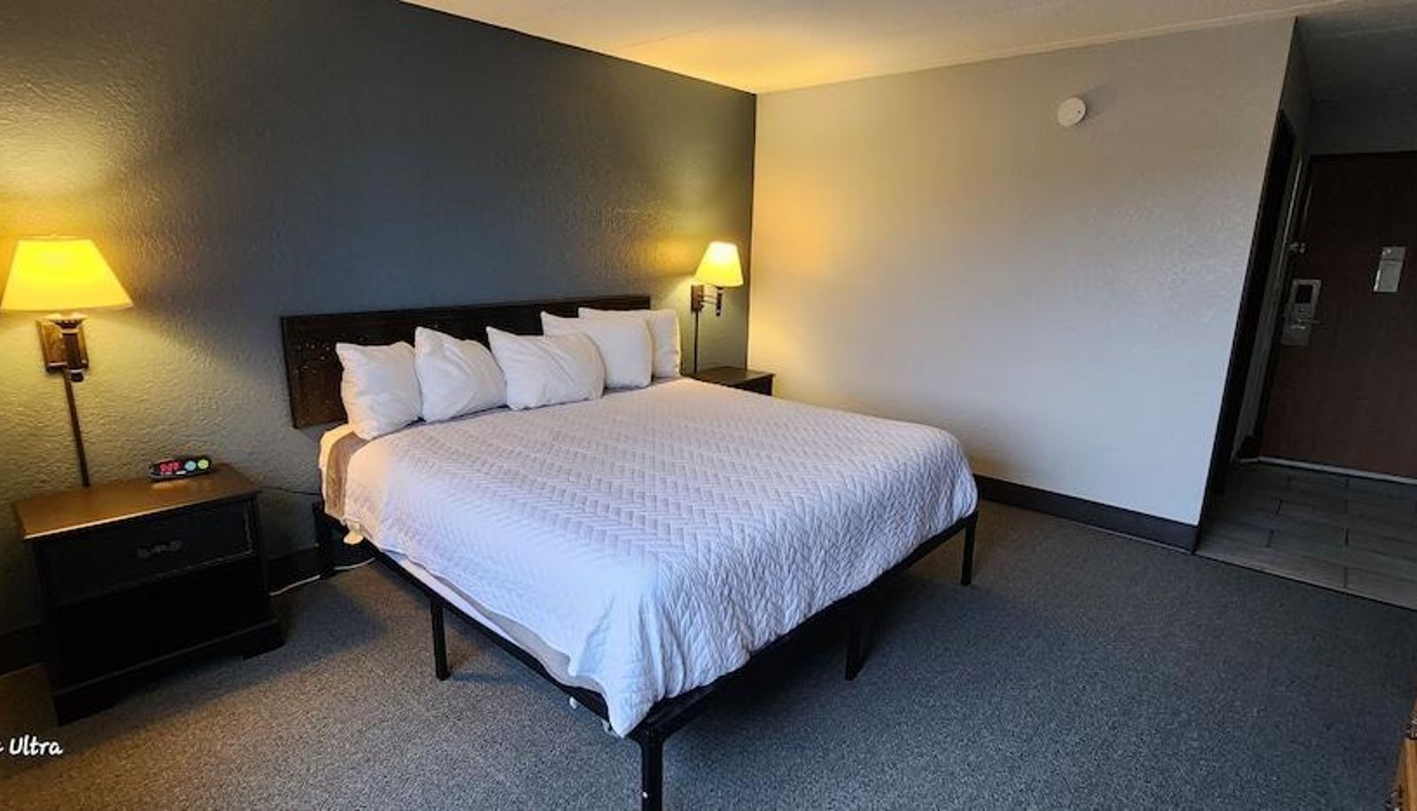 Apartment - AmeriVu Inn & Suites