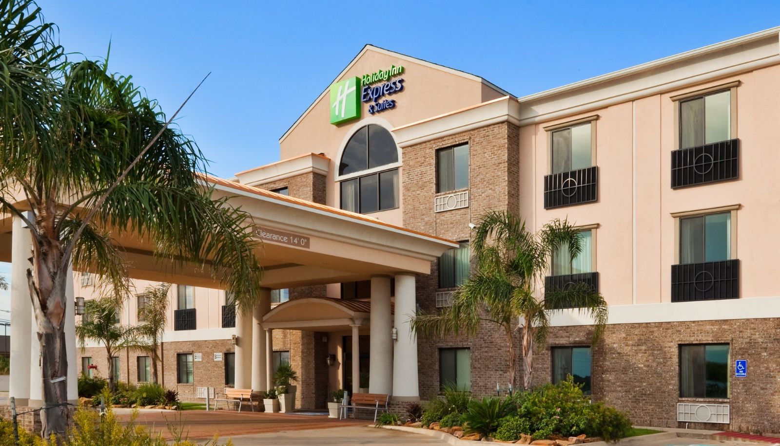 Información - Holiday Inn Express & Suites FAIRFIELD-NORTH by IHG