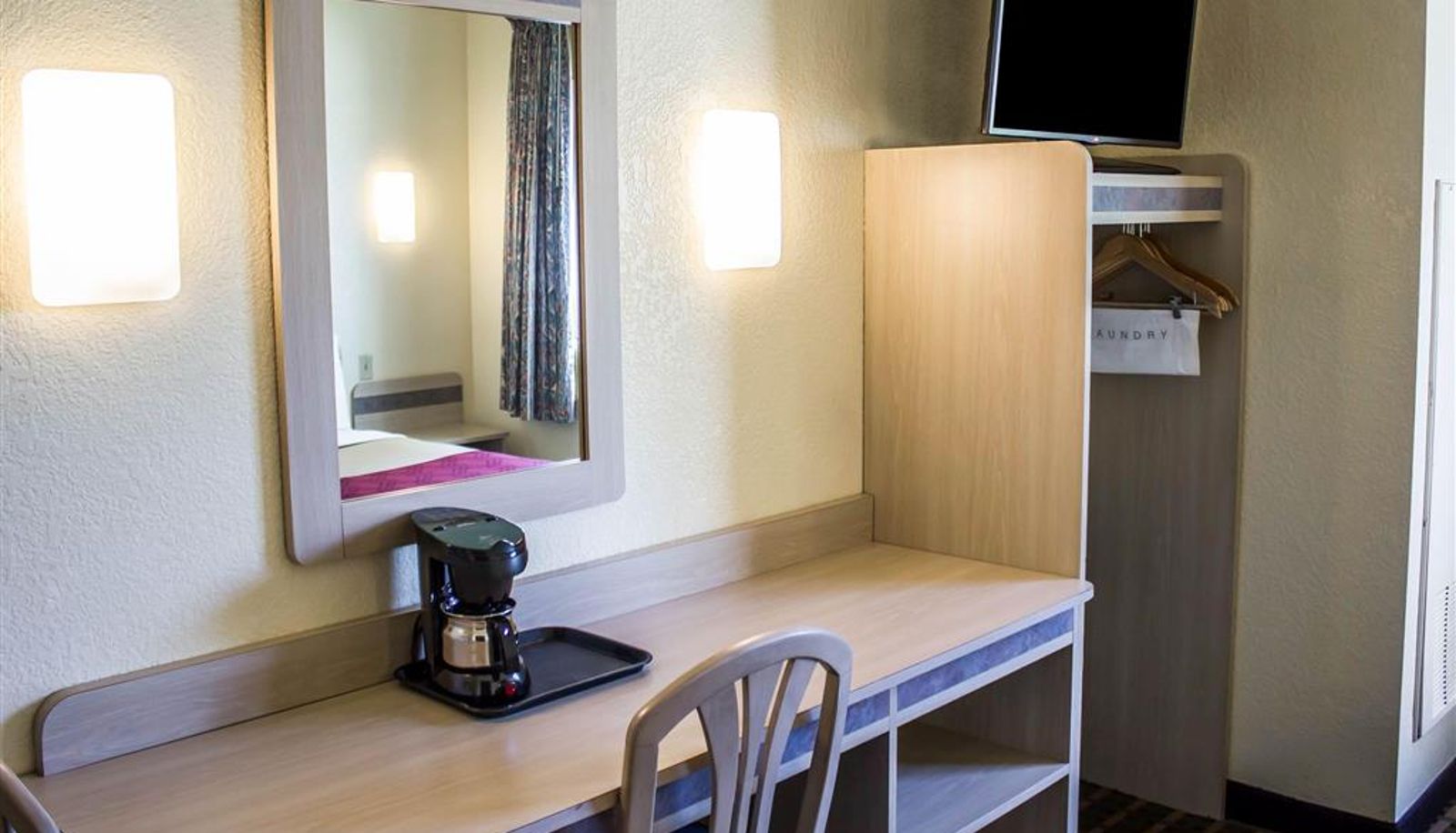Habitación - Econo Lodge Meadville