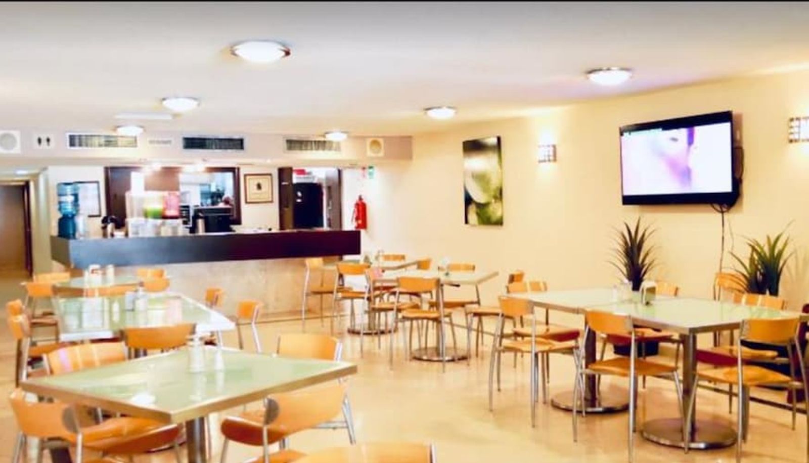 Restaurant - Hotel Madero Express
