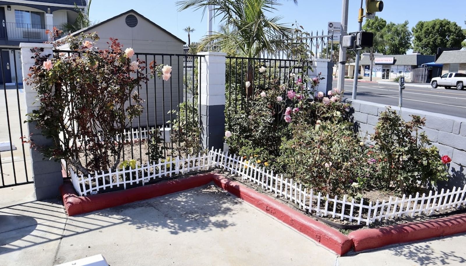 Jardín - Value Inn Bellflower