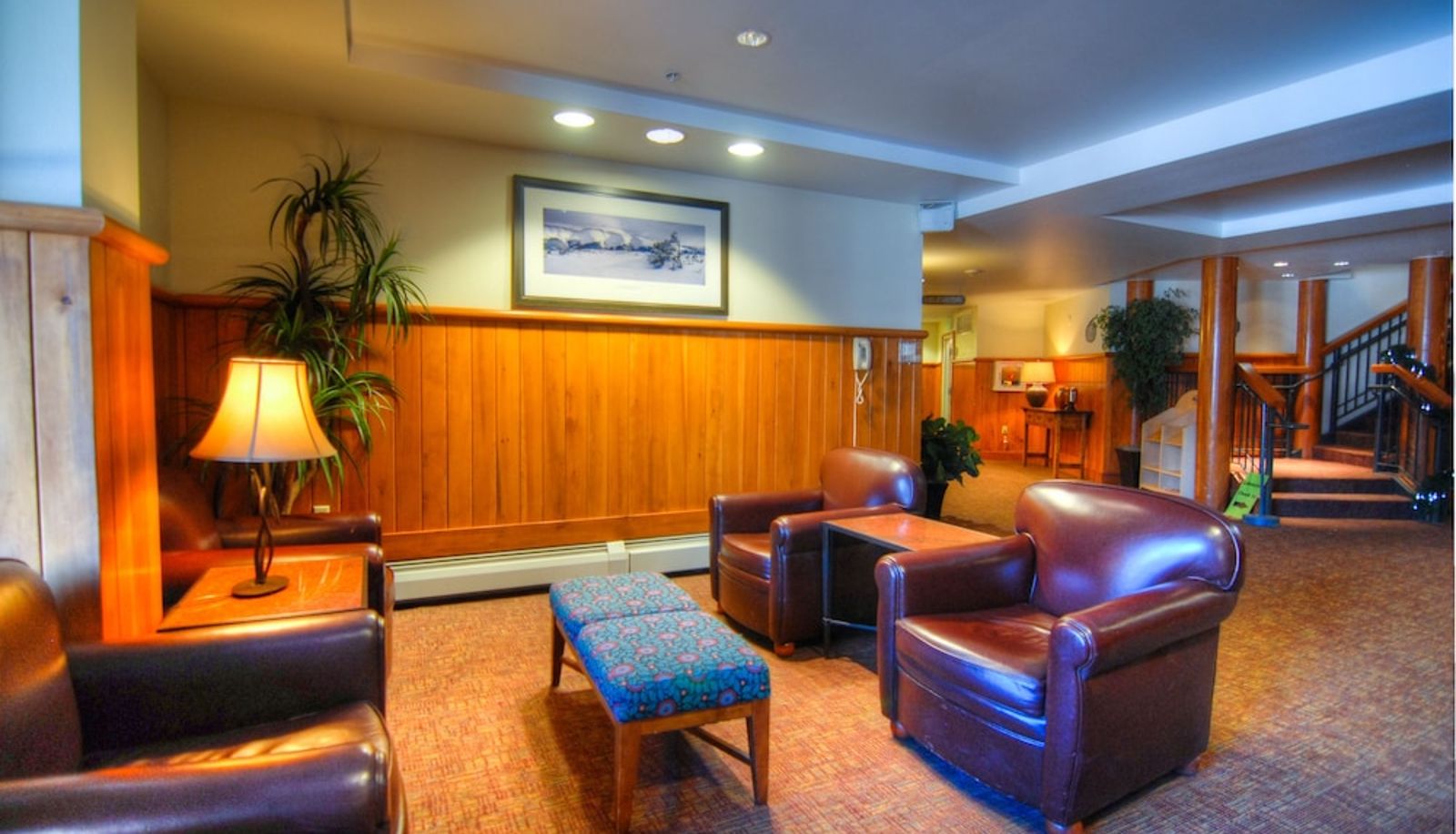 Lobby - Zephyr Mountain Lodge