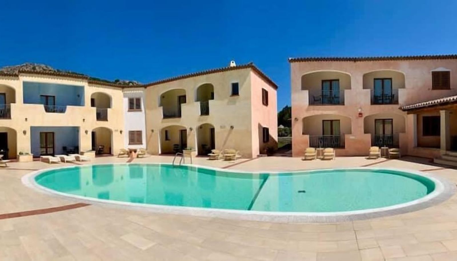 Piscina - Monti Di Mola