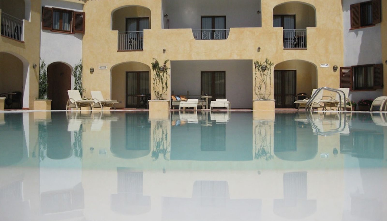 Piscina - Monti Di Mola