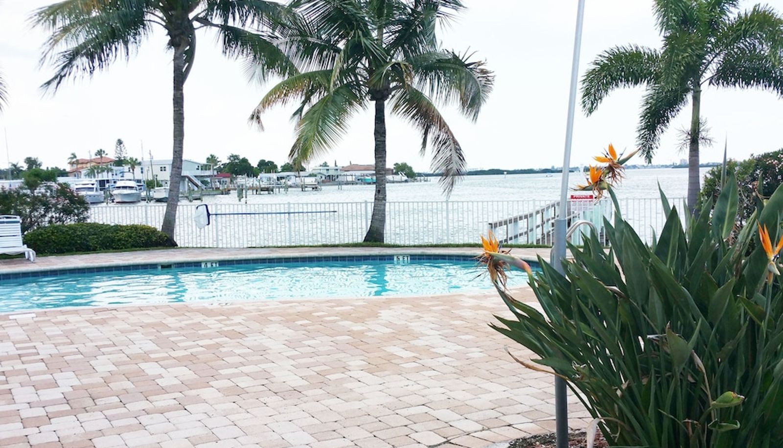 Piscina - Boca Ciega Resort