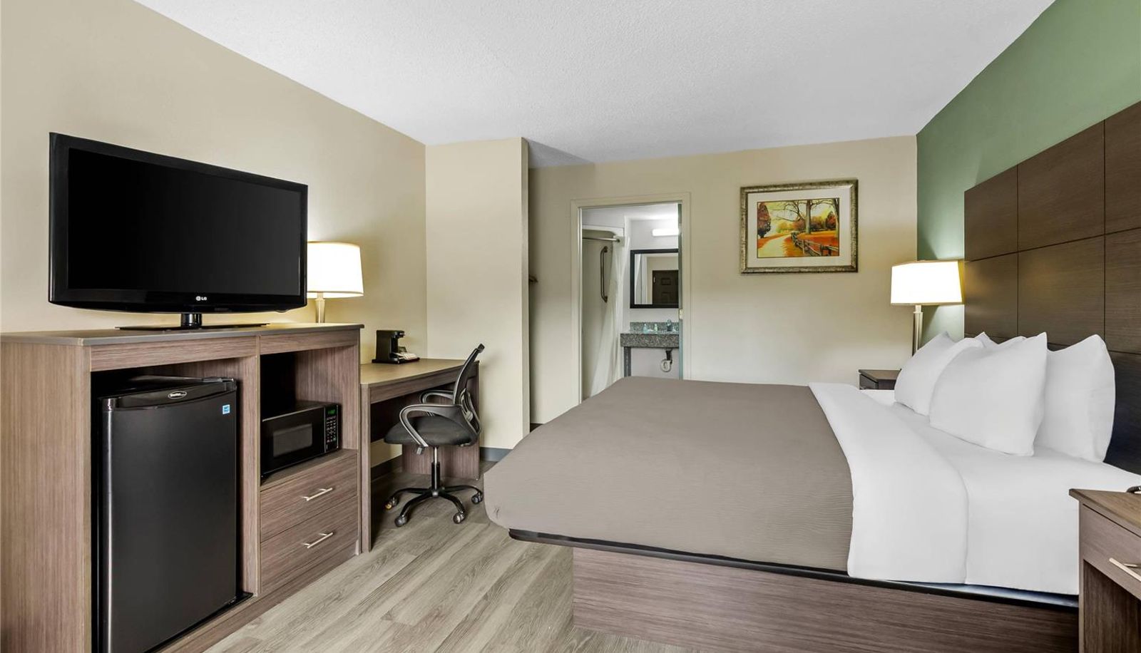 Room - Quality Inn Hillsville