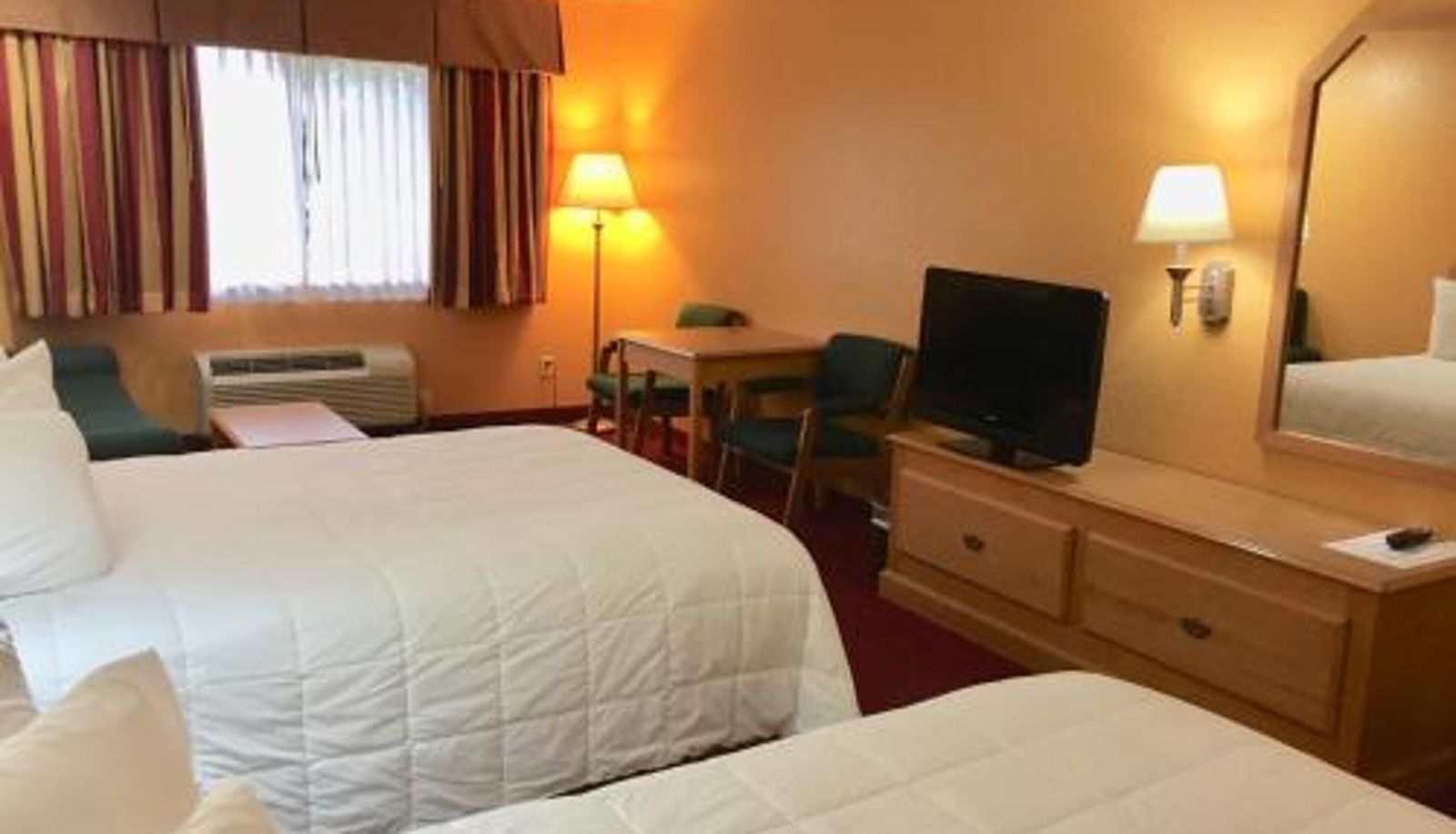 Standardzimmer - Parkfield Inn - Clinton