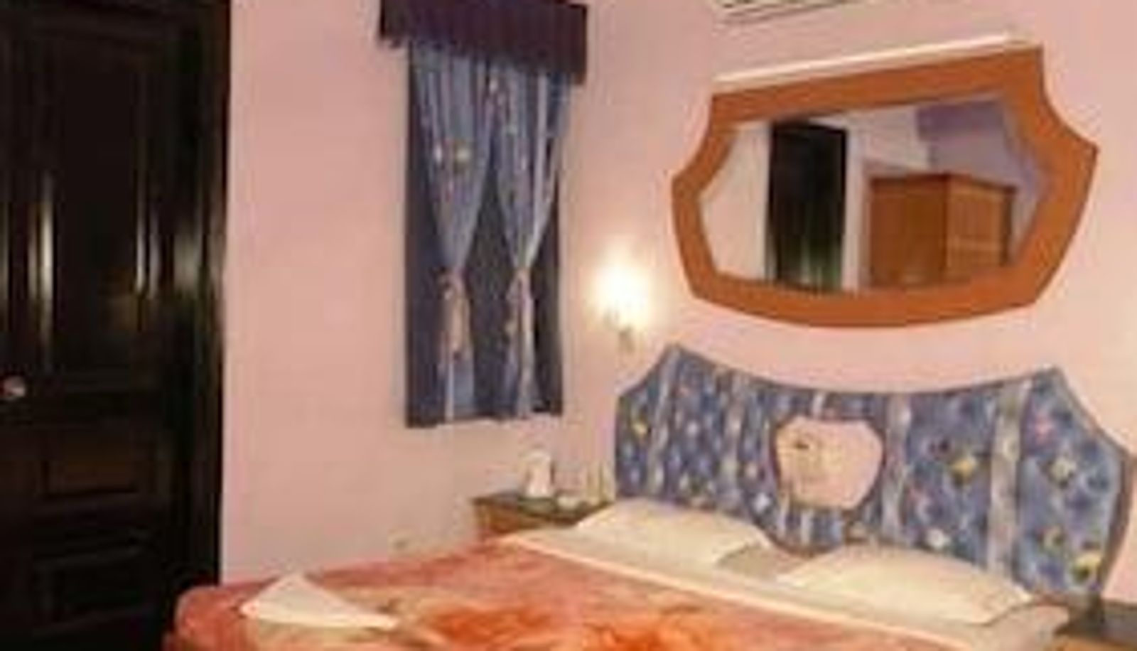 Habitación estándar - Raunak International