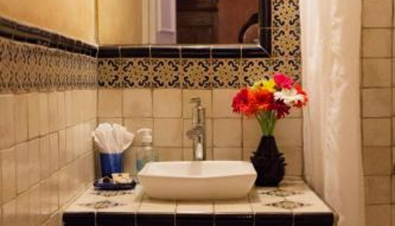 Room - Hotel Ciudad Vieja