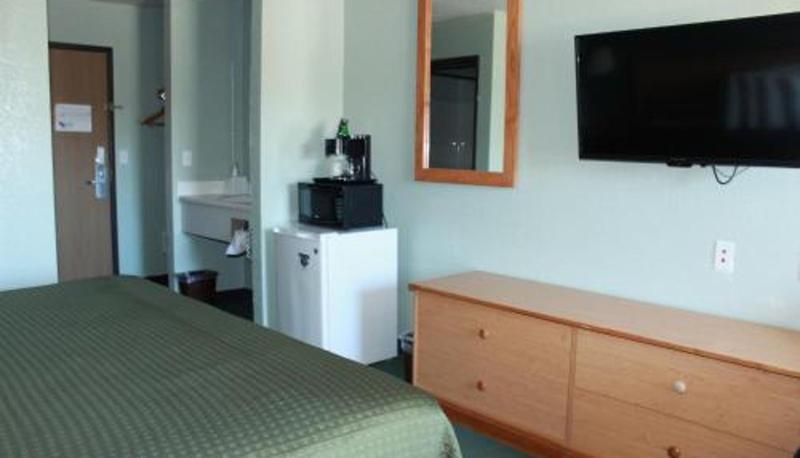 Info - Booneslick Lodge - Jane