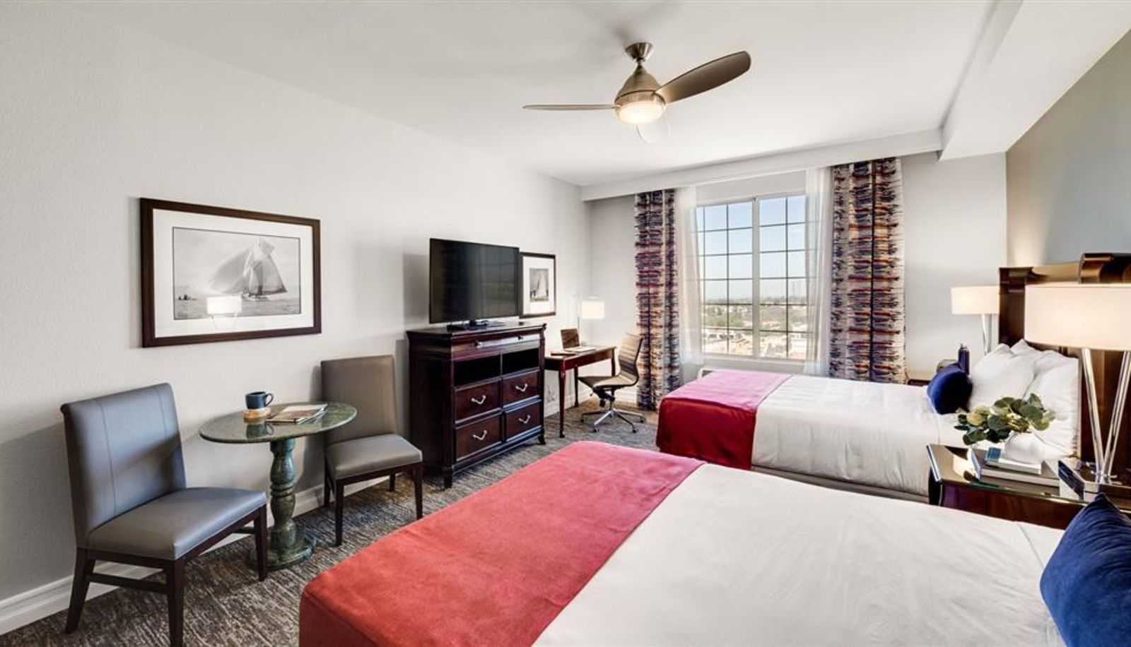 Suite - Ayres Suites Mission Viejo
