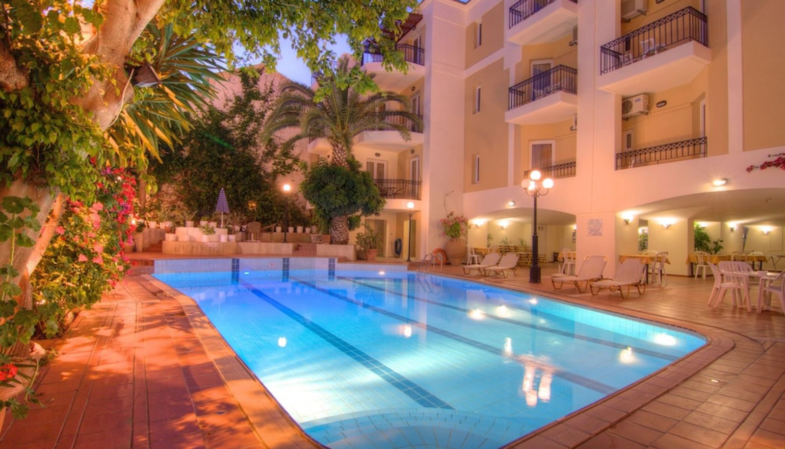 Piscina - Fortezza Hotel