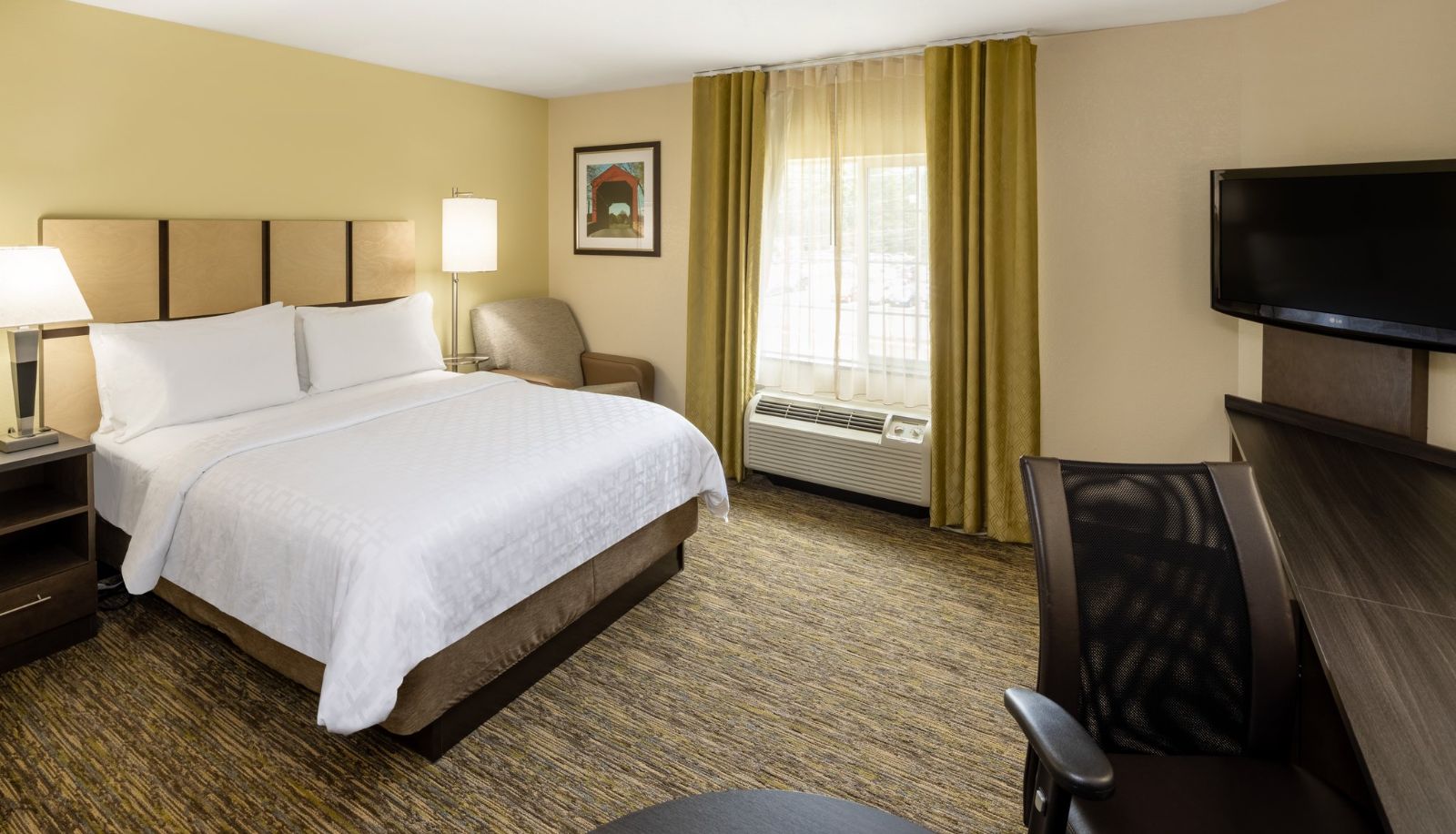 Room - Candlewood Suites WINDSOR LOCKS BRADLEY ARPT by IHG