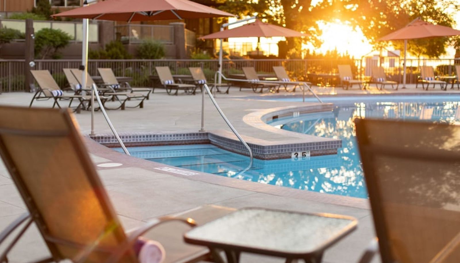Pool - The Cove Lakeside Resort