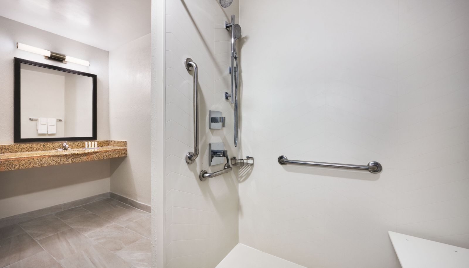 Room - Fairfield Inn and Suites by Marriott Hinesville Fort Stewart