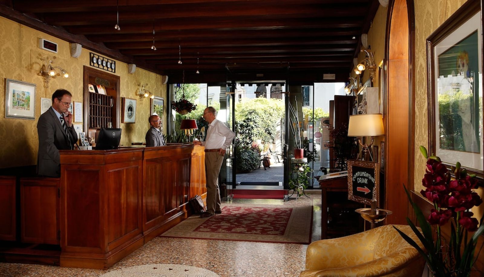 Reception - Pensione Accademia - Villa Maravege