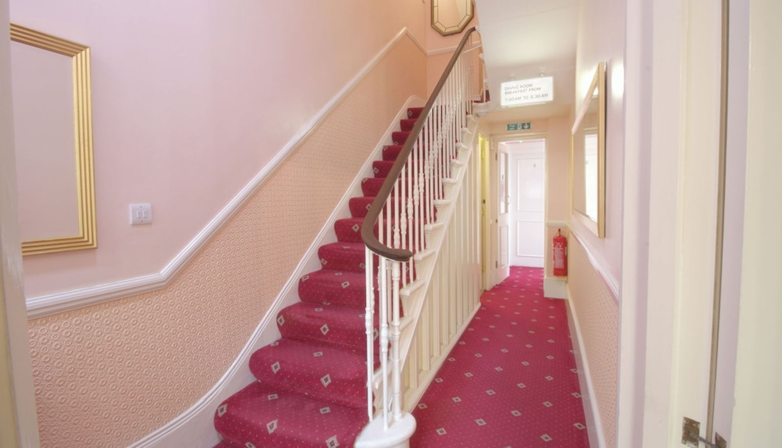 Réception - Balmoral House Hotel