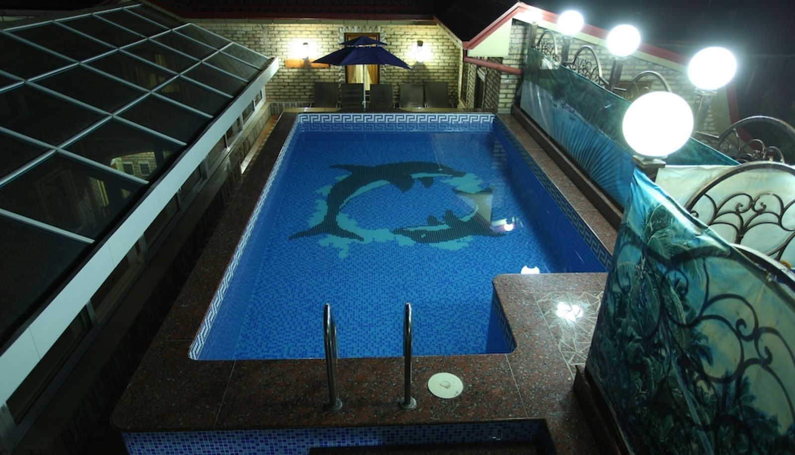 Piscina - Hotel Grand Samarkand Superior B