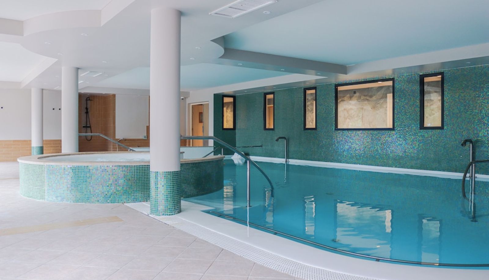 Pool - BEST OF BOTH Hotels