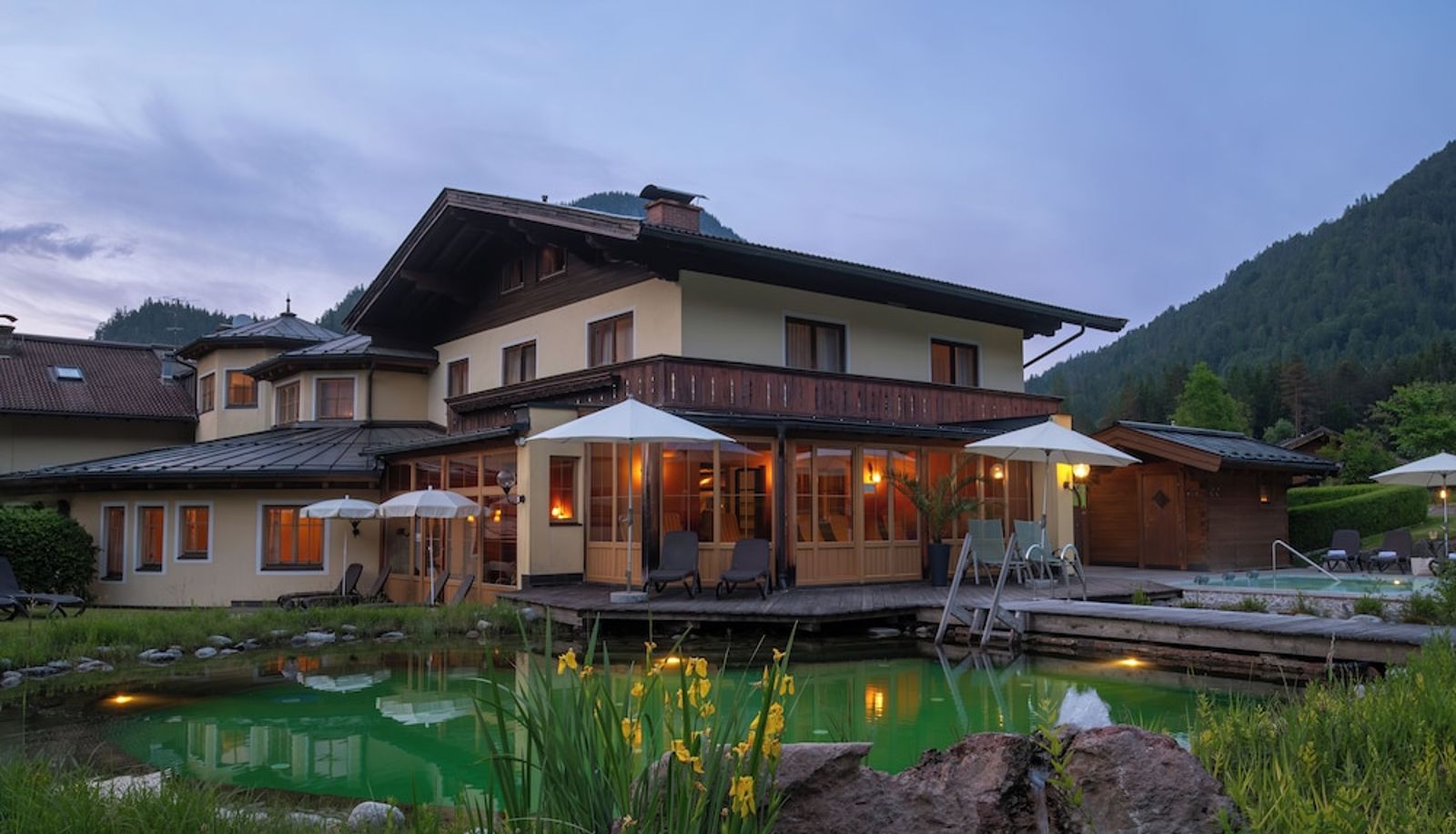 Piscina - Hotel Vitaloase zu den drei Brüdern Zu den 3 Brüdern