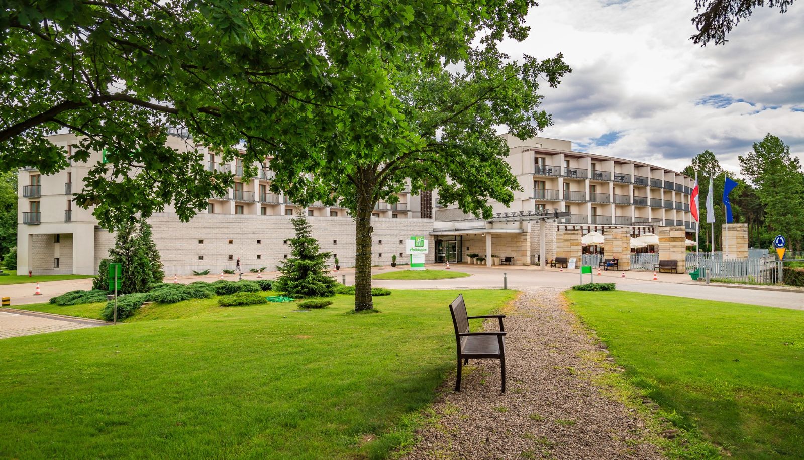 Info - Holiday Inn Resort WARSAW - JOZEFOW by IHG
