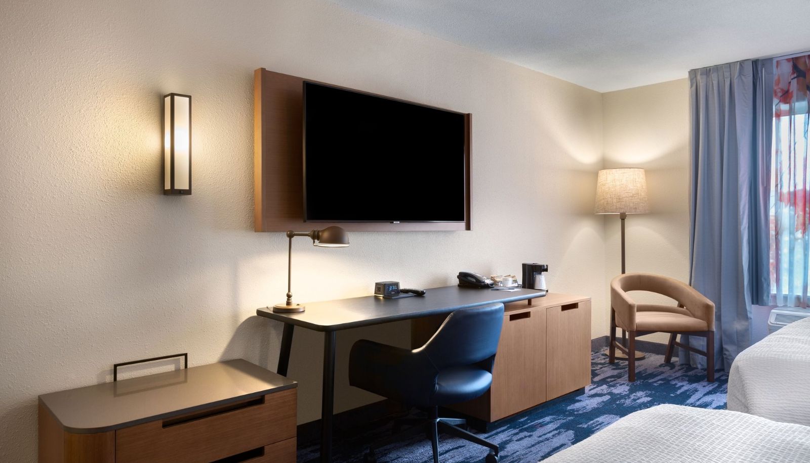 Room - Fairfield Inn and Suites by Marriott Elizabeth City