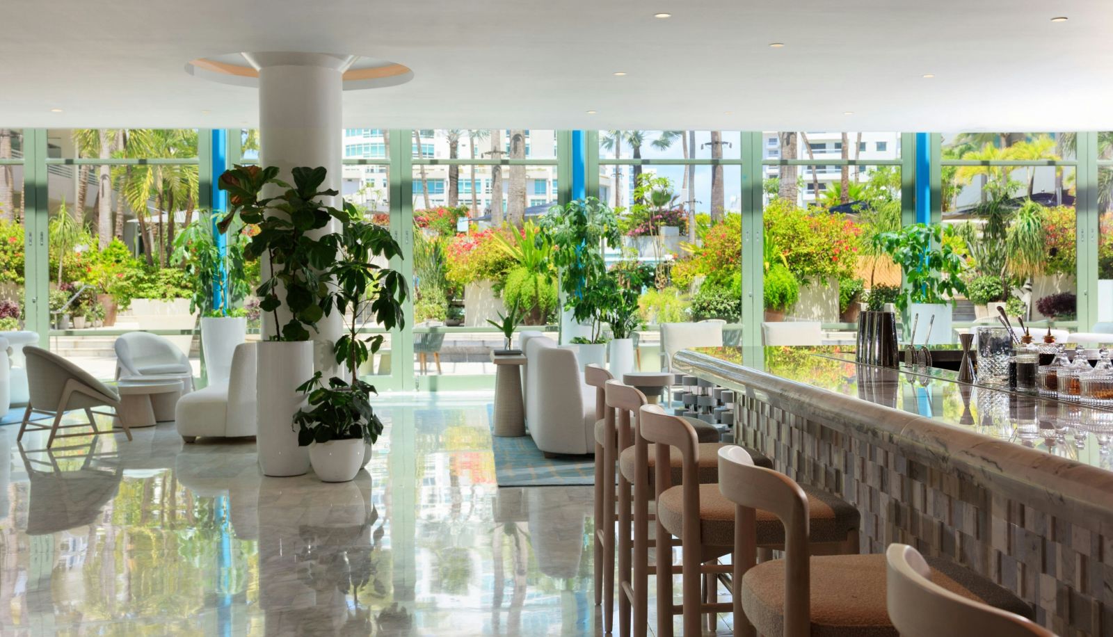 Hall - La Concha Resort Puerto Rico Autograph Collection