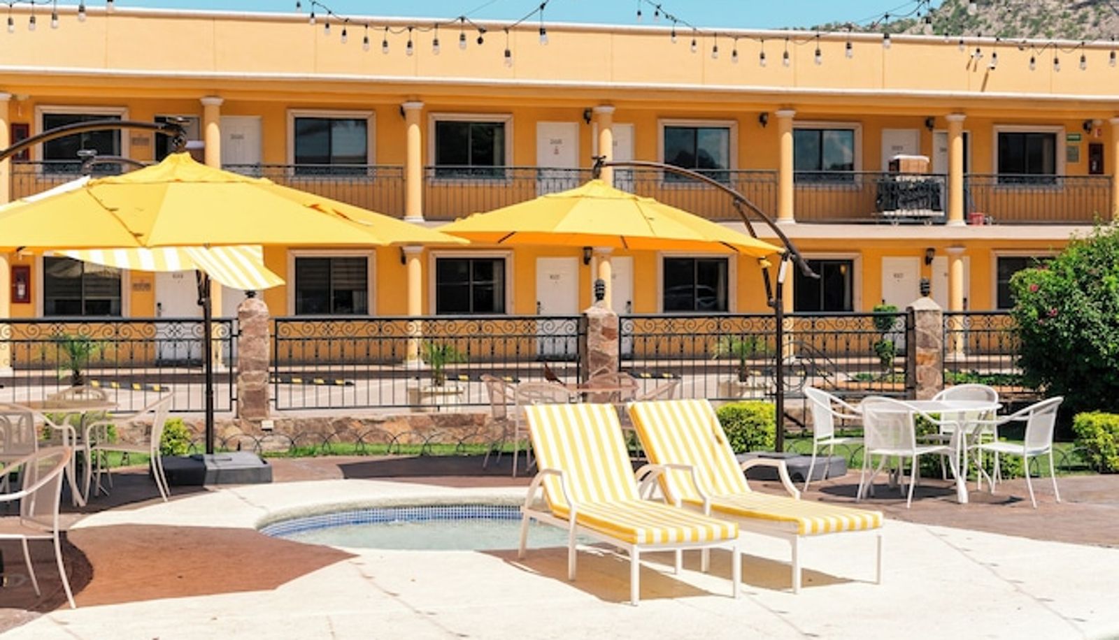 Pool - Hotel San Sebastian