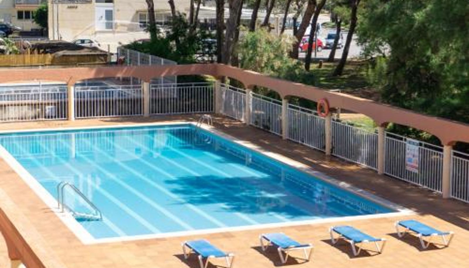 Pool - RVApartaments La Pineda