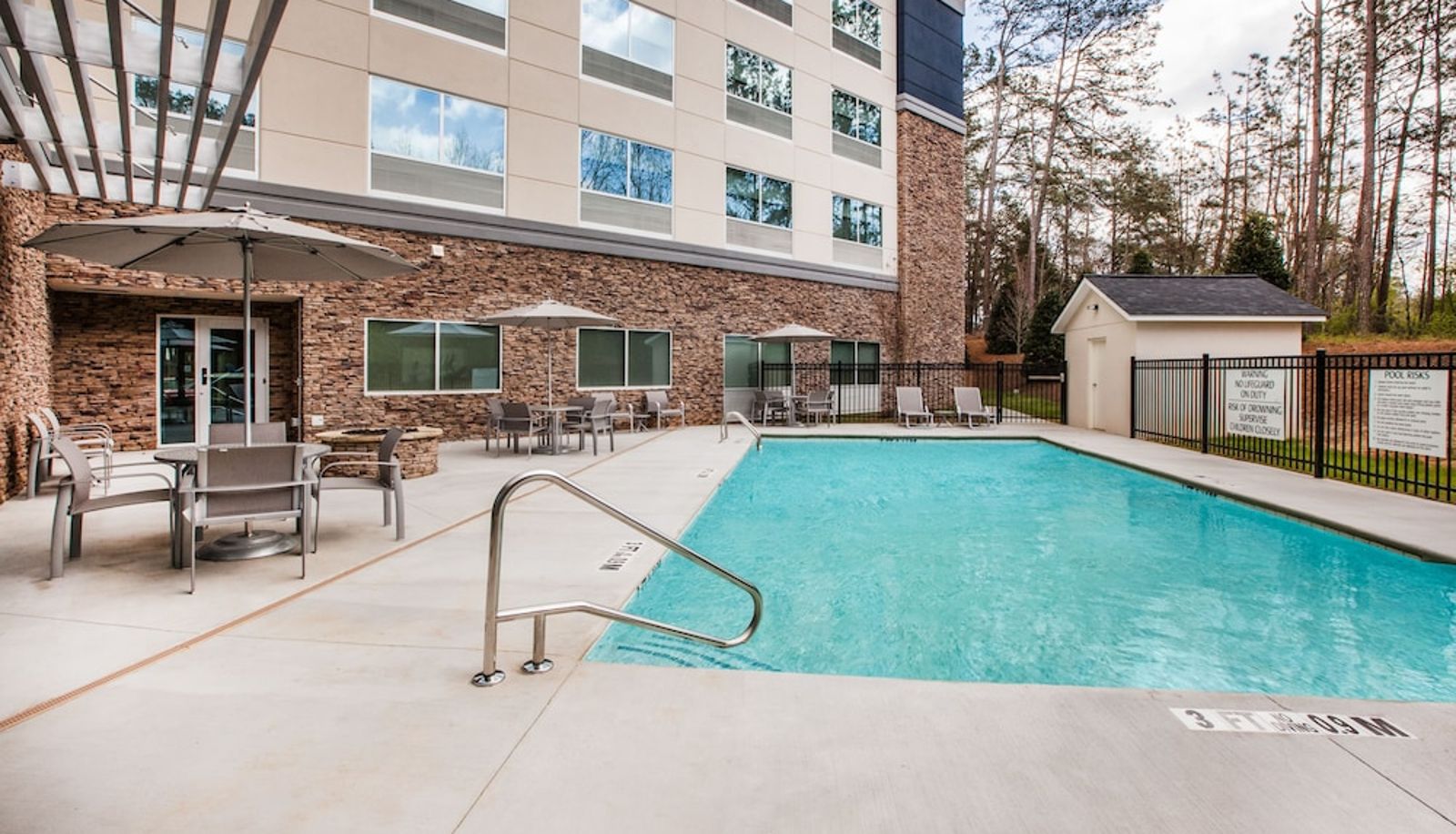 Pool - Holiday Inn Express & Suites CANTON by IHG
