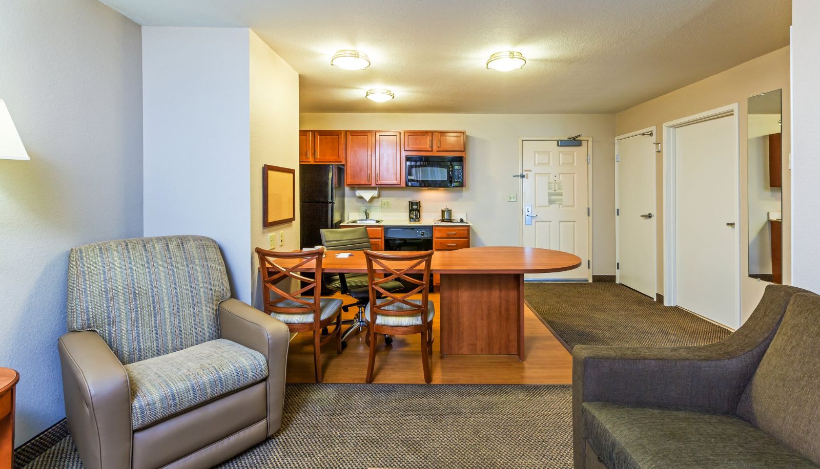 Zimmer - Candlewood Suites TULSA NE - OWASSO by IHG
