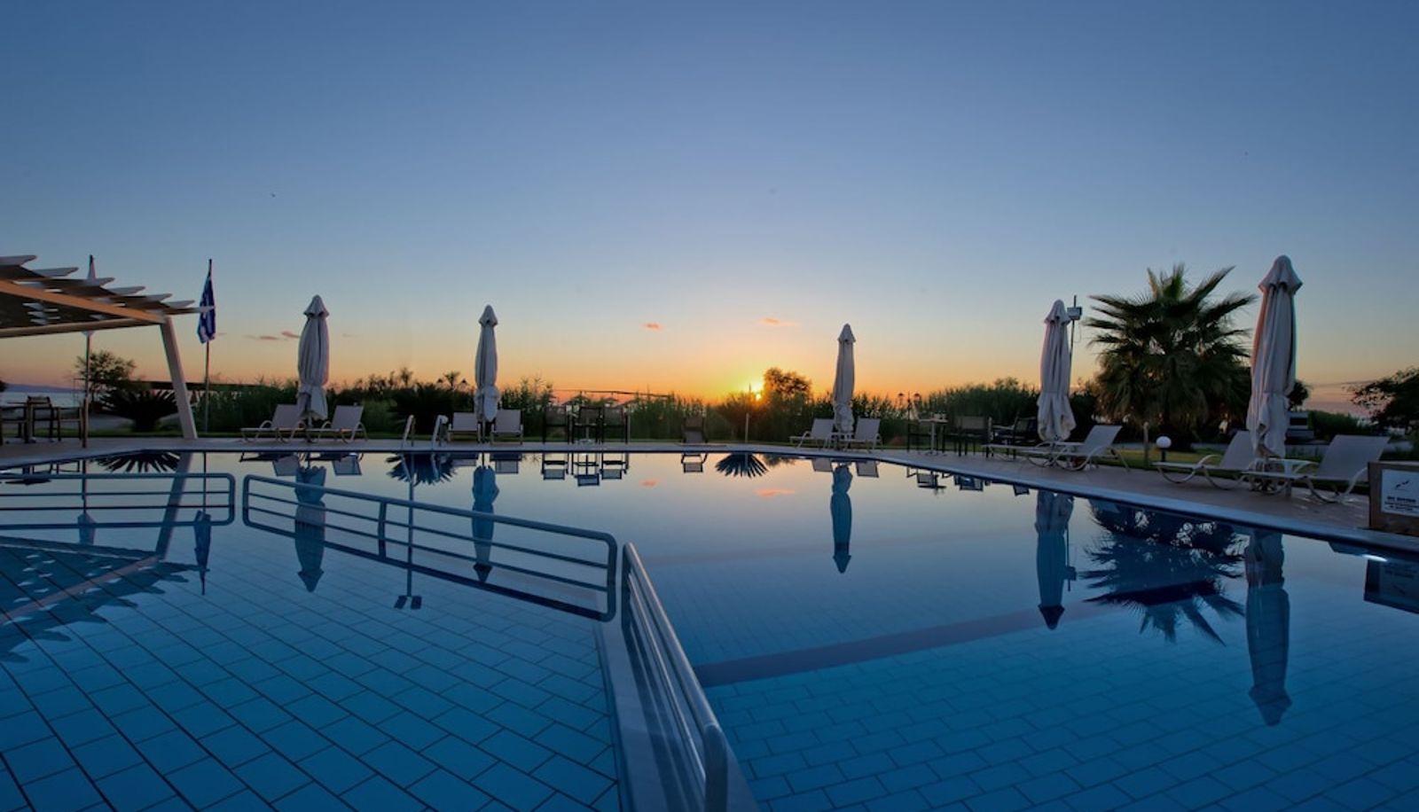 Piscina - Coralli Hotel