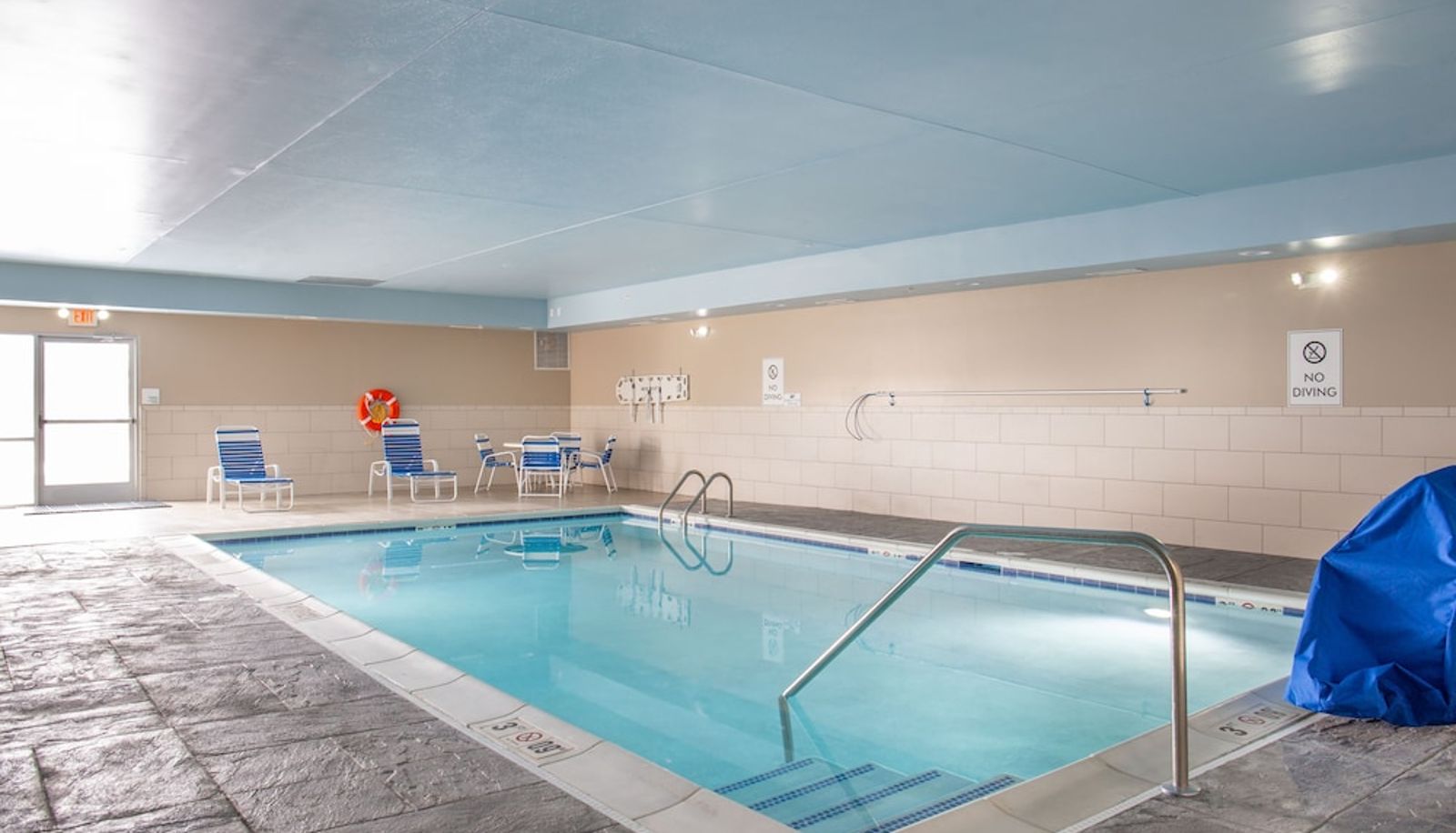 Pool - Holiday Inn TOLEDO-MAUMEE (I-80/90) by IHG
