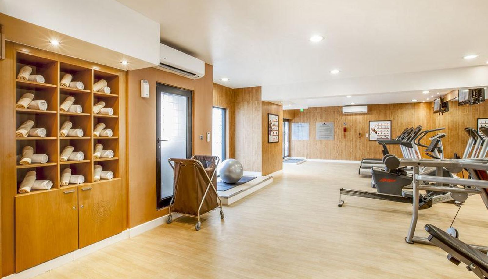 Wellnessruimte - Golden Sands Hotel Apartments