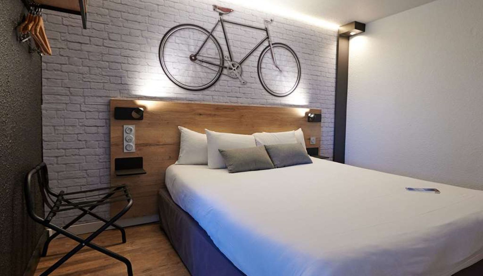 Standardzimmer (Doppel) - Kyriad Laval