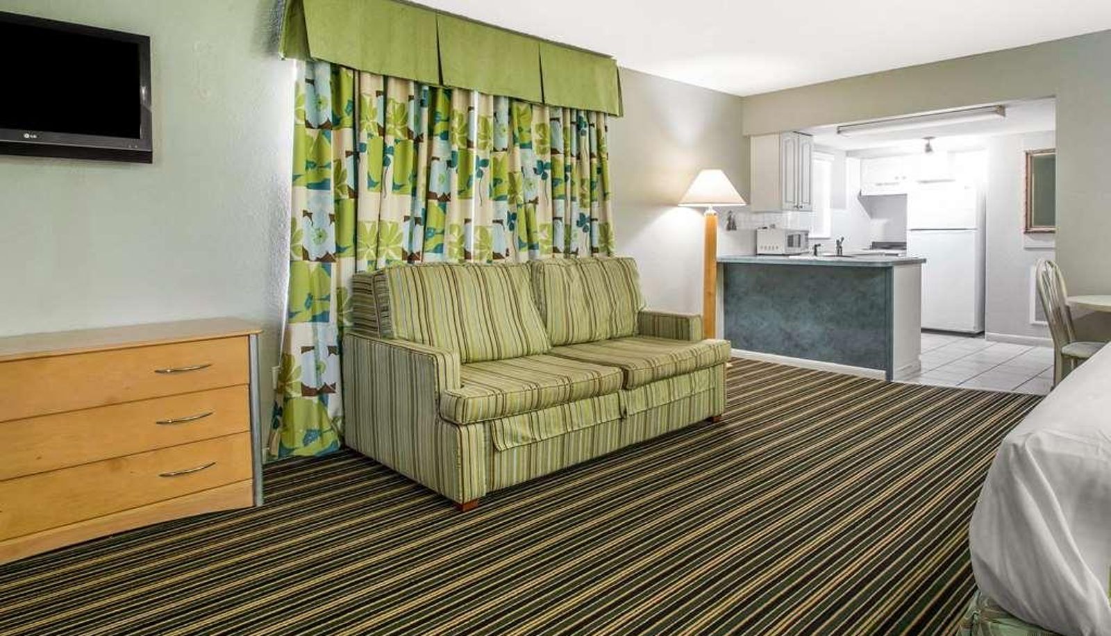 Standardzimmer (Doppel) - Rodeway Inn & Suites Winter Haven Chain of Lakes