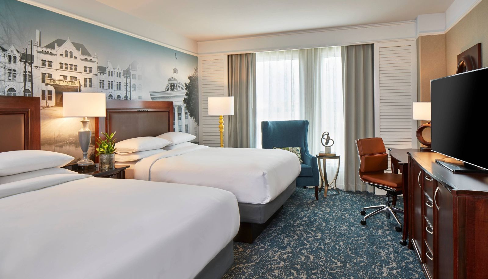 Room - Renaissance Montgomery Hotel & Spa at the Convention Center