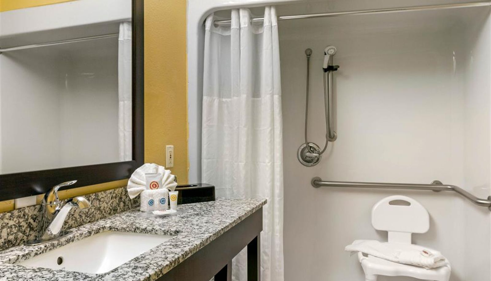 Zimmer - Comfort Inn & Suites Amarillo East