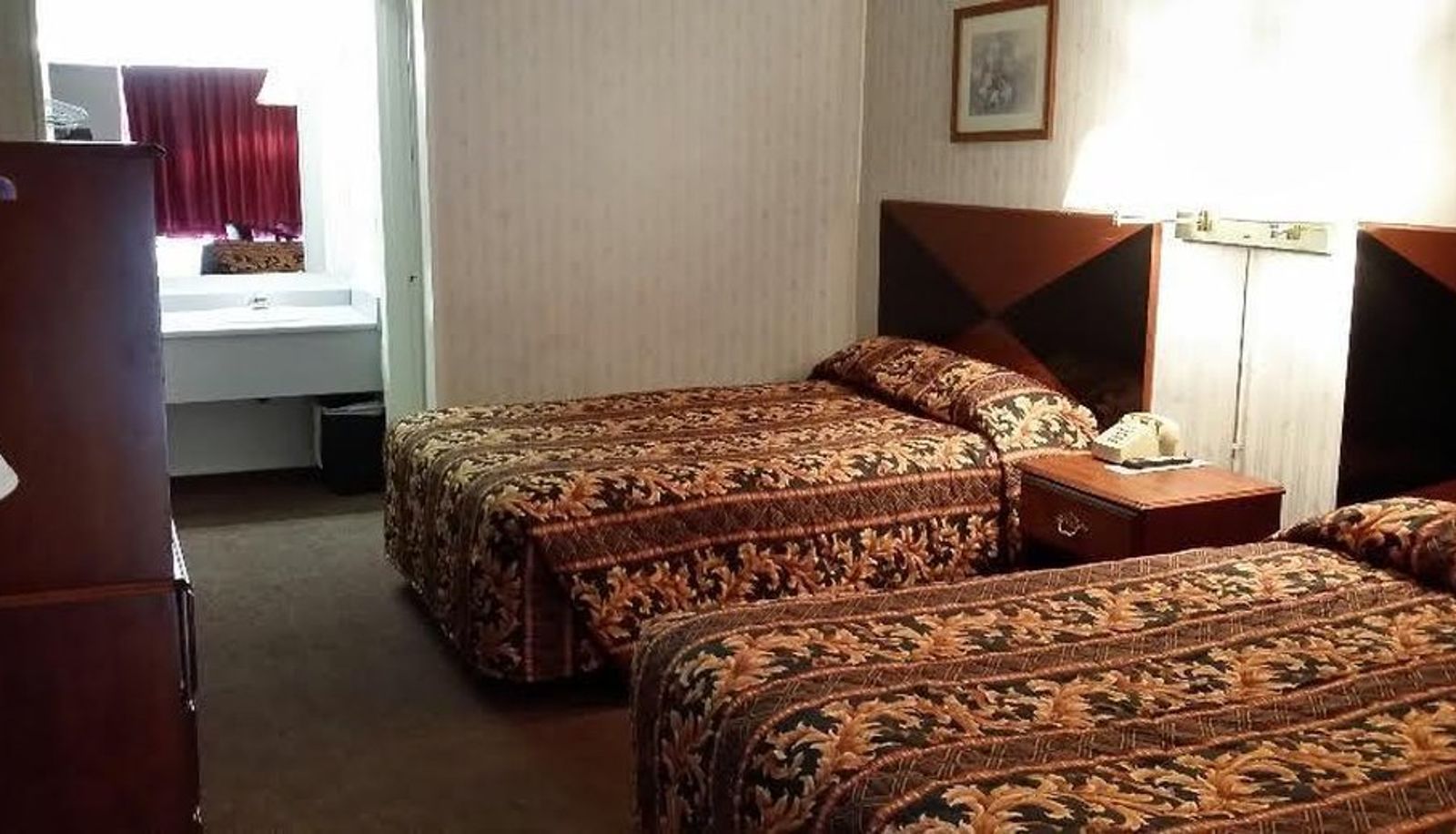 Habitación - Red Carpet Inn Louisville