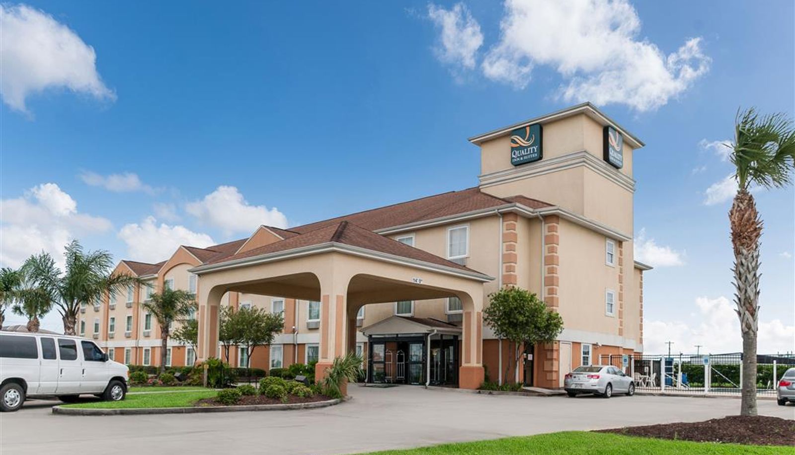Exterior view - Quality Inn & Suites Houma