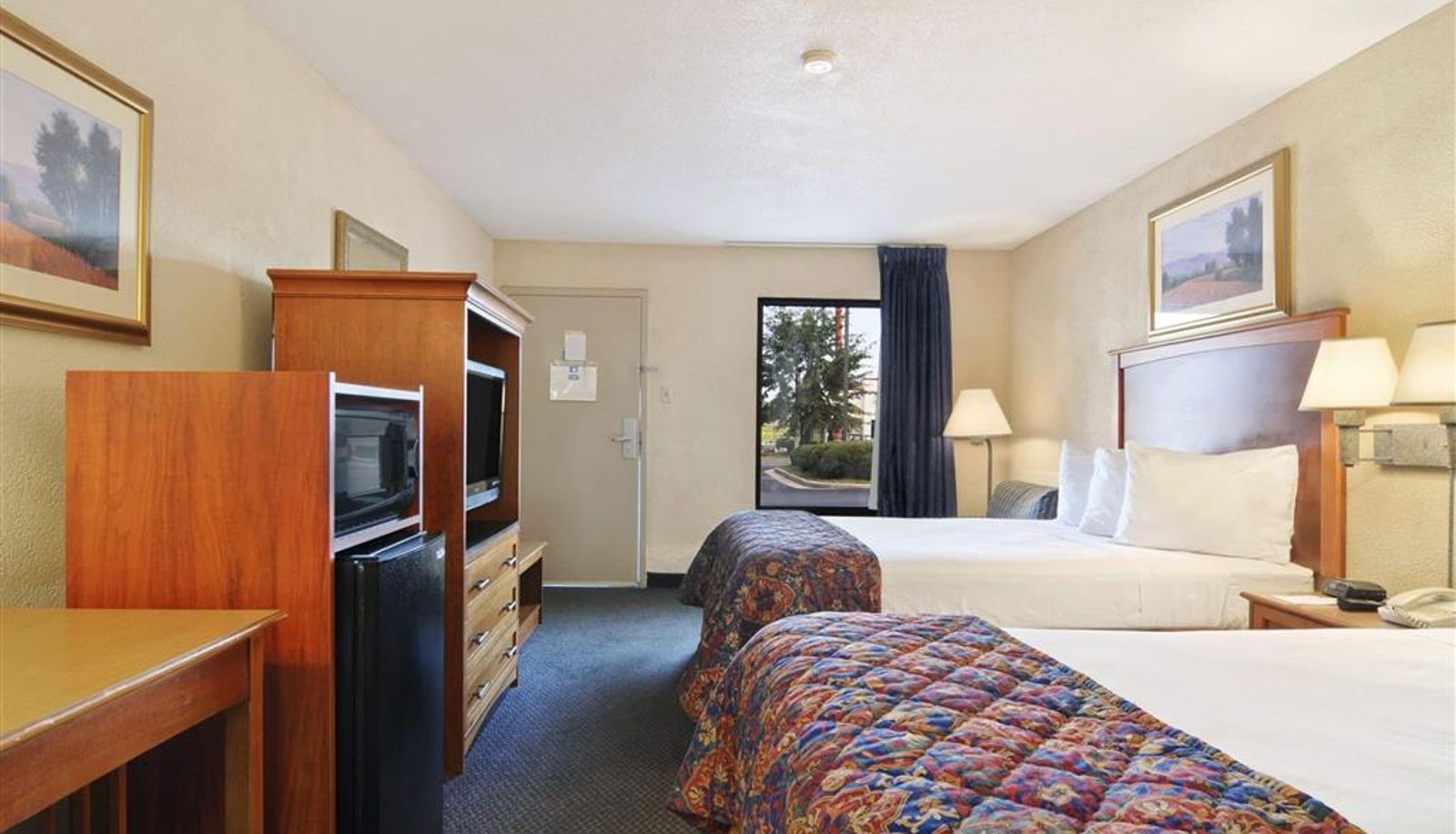 Zimmer - Baymont by Wyndham Macon I-75