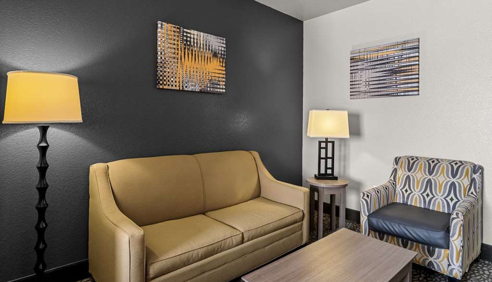 Suite - Best Western Sherwood Inn & Suites