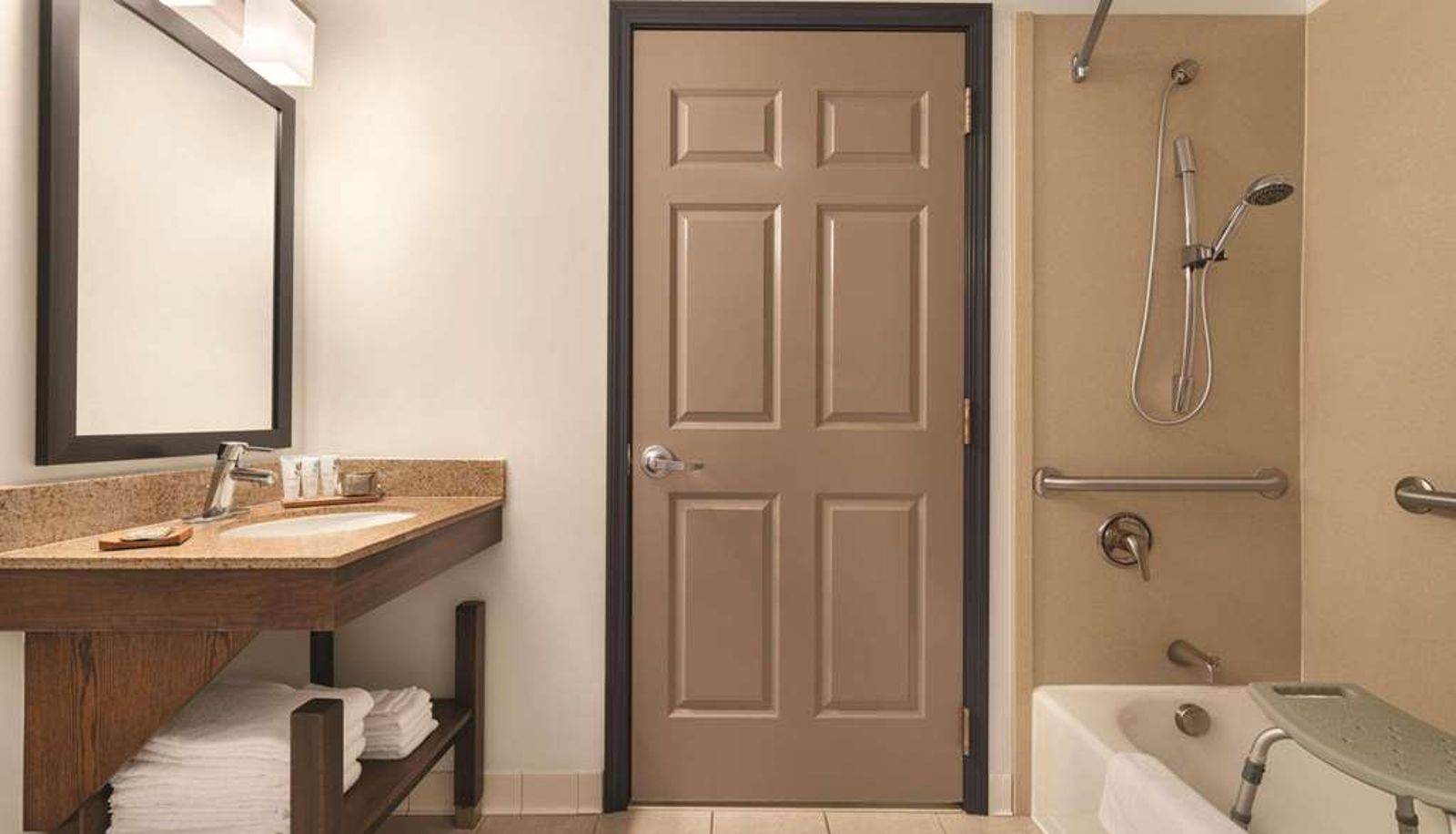 Habitación - Country Inn & Suites by Radisson Grand Rapids East MI
