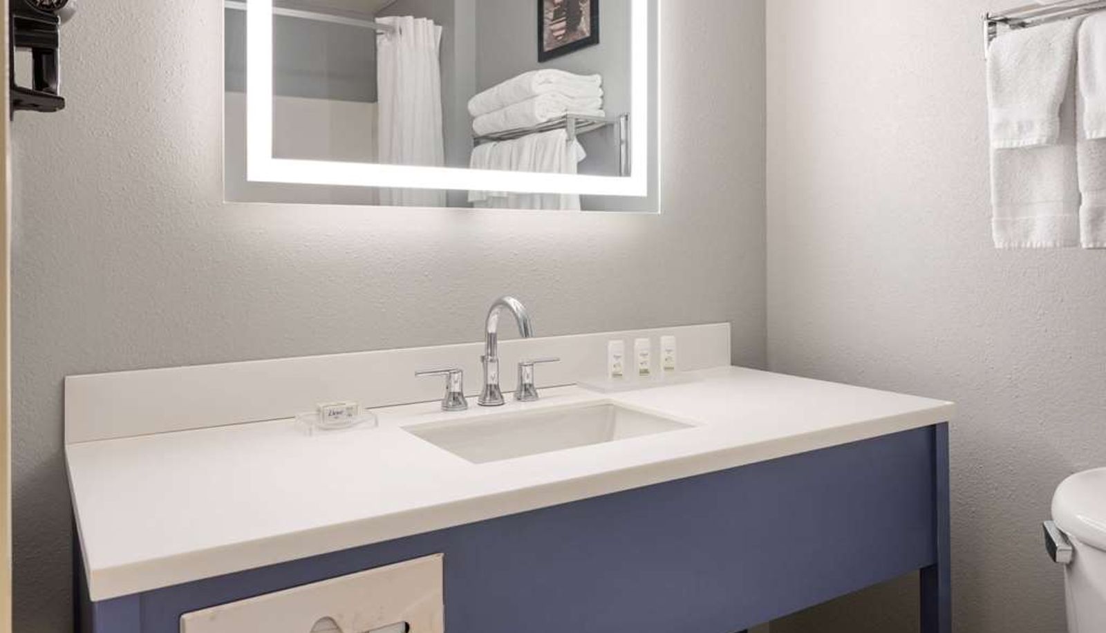 Suite - AmericInn by Wyndham Iron Mountain