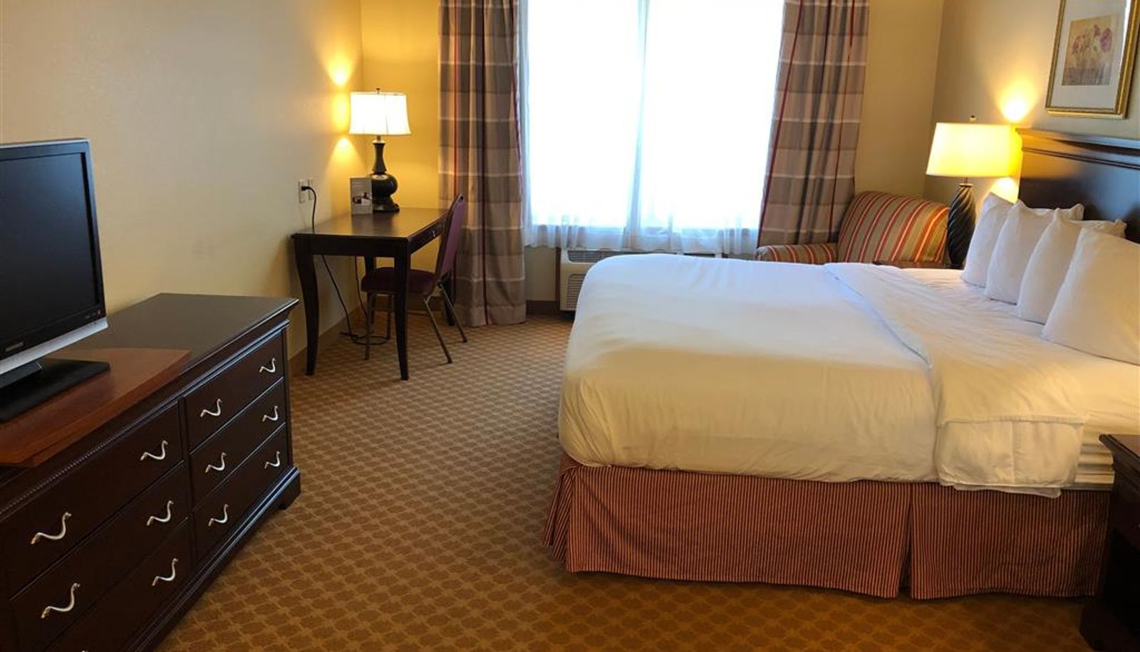 Suite - AmericInn by Wyndham Iron Mountain