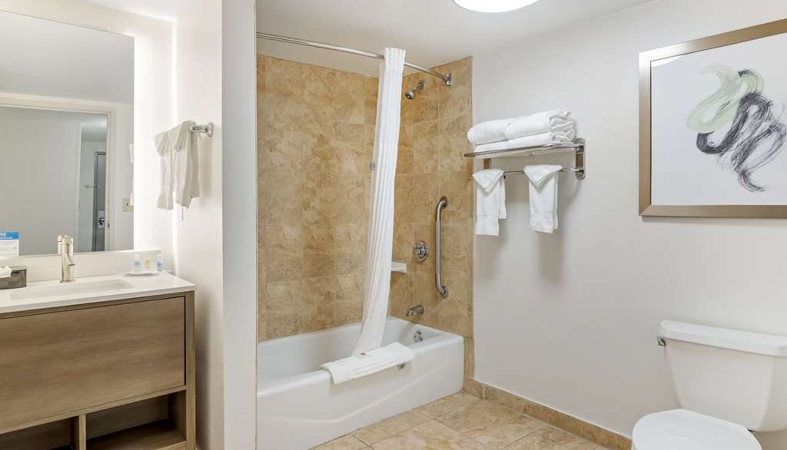 Zimmer - Comfort Suites Valdosta Mall Area