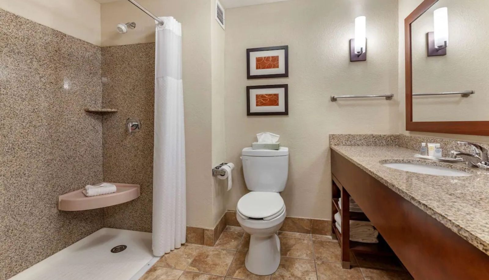 Zimmer - Holiday Inn Express & Suites MILWAUKEE NW – PARK PLACE by IHG