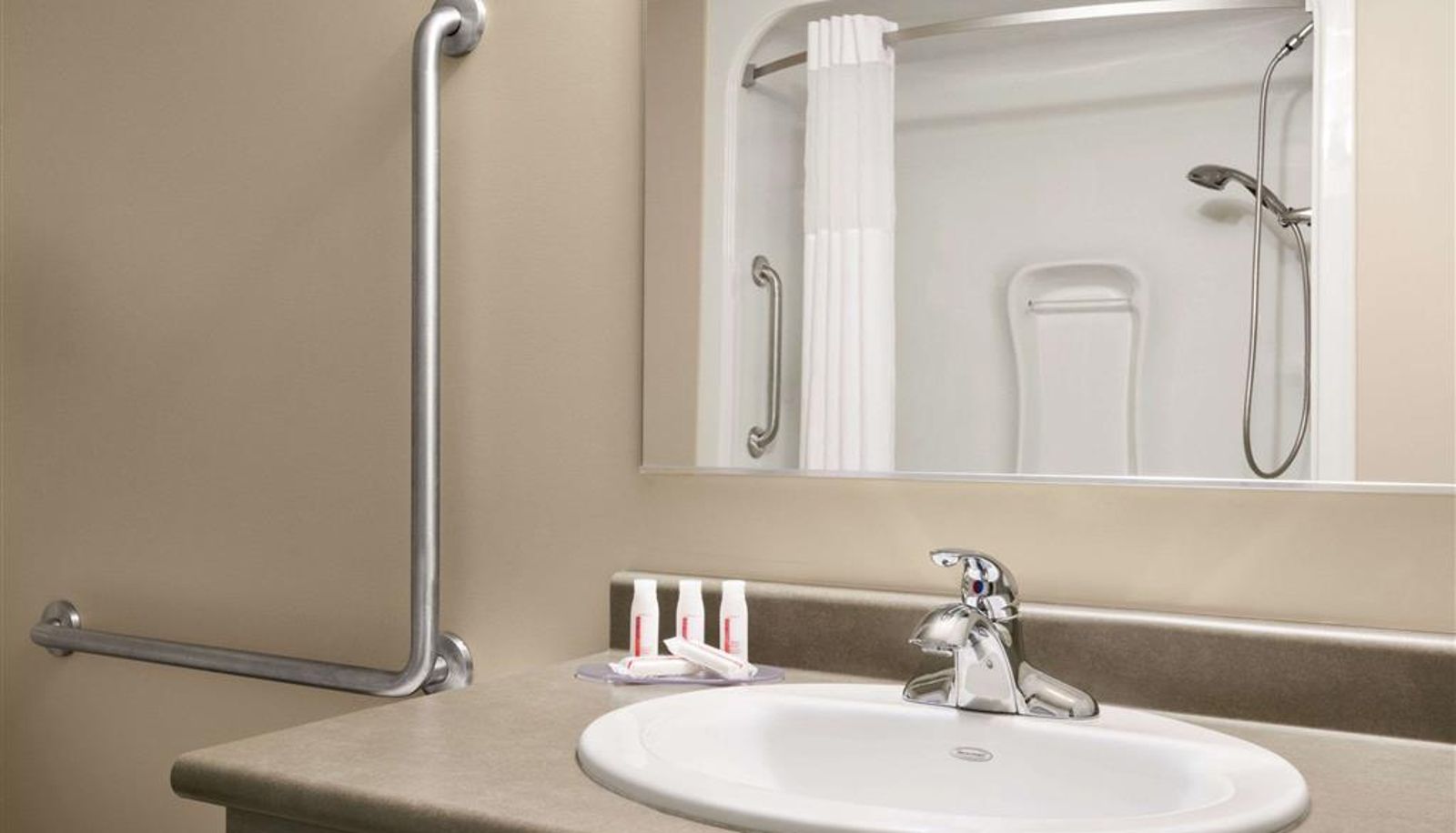 Zimmer - Days Inn by Wyndham Thunder Bay North