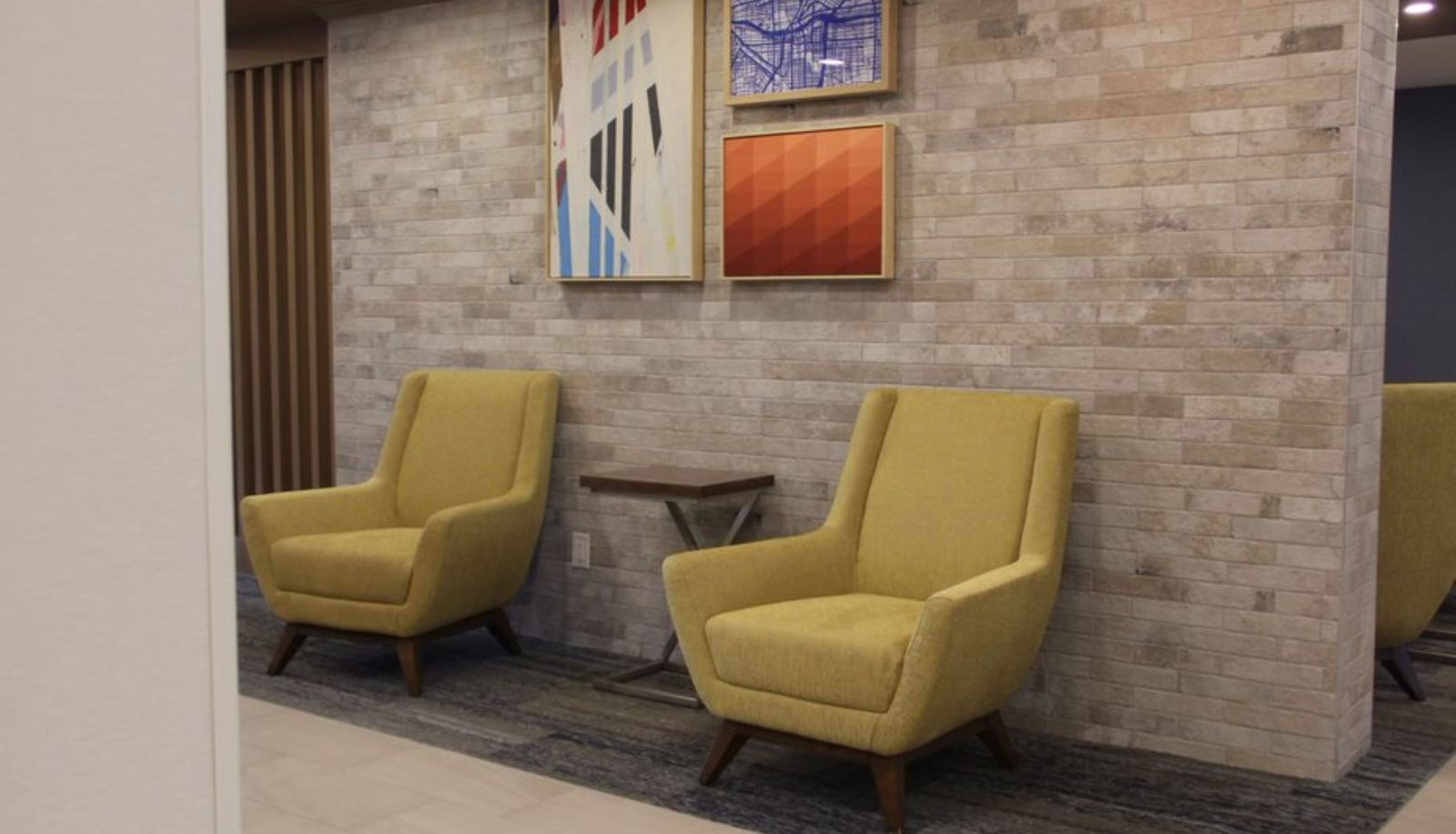 Informacje - Holiday Inn Express & Suites HUNTSVILLE - MUSKOKA by IHG