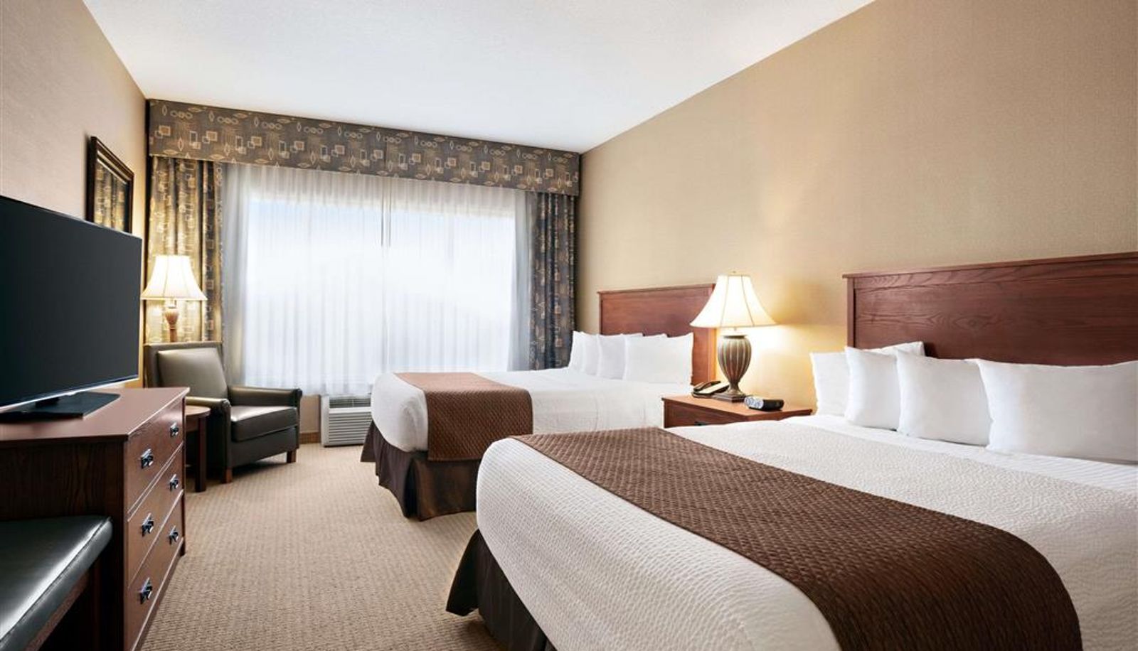 Habitación - Days Inn & Suites by Wyndham Strathmore